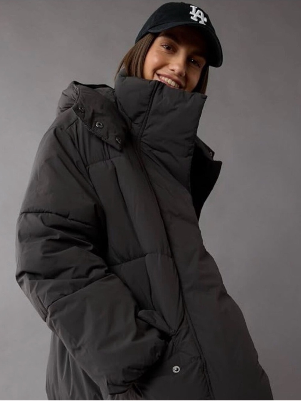 Women’s Medium American Eagle Oversized Puffer Jacket